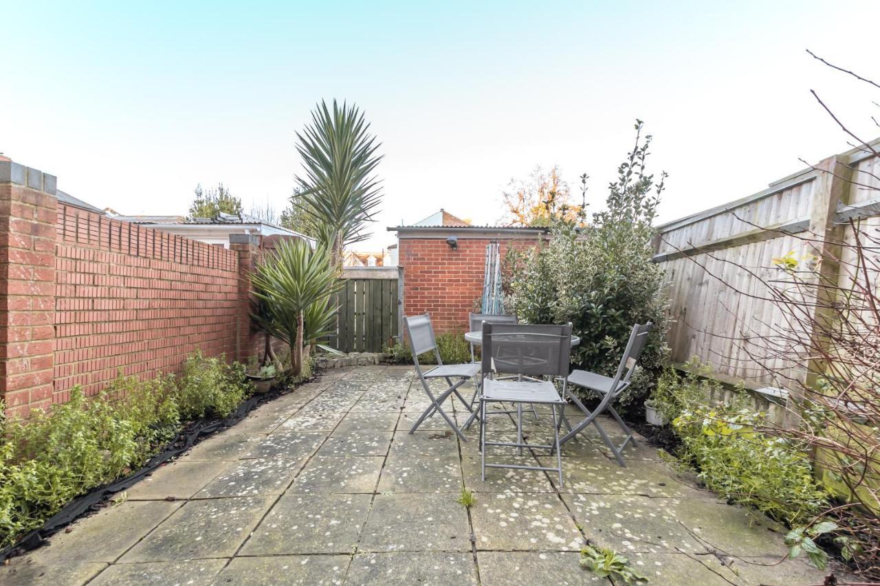 Best Price! Large Home For 4 - Smart Tv - Comfy Beds - Garden - 4 Single Beds Or 2 Doubles! Portsmouth Esterno foto
